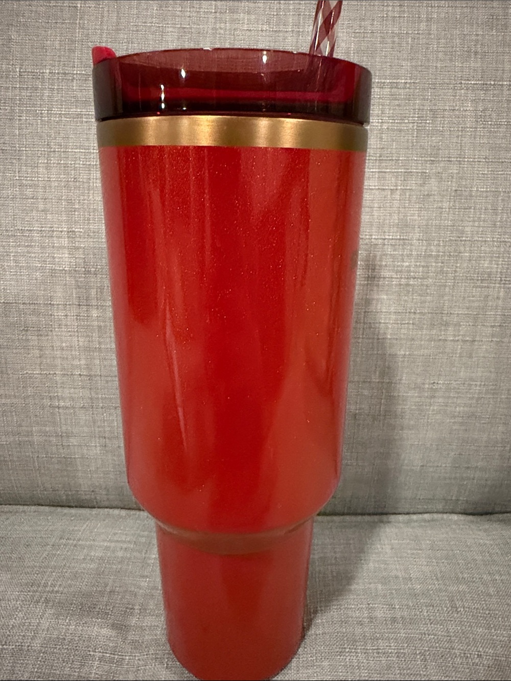 Stanley Limited Edition Scarlet Tinsel 40 oz. Quencher Cup - Picture 3 of 6